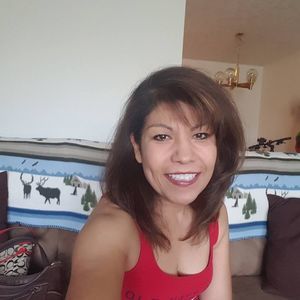 Meet your Posher, Nora